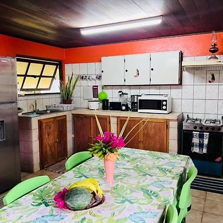 Villa Fare Manuvai Haapu Esterno foto