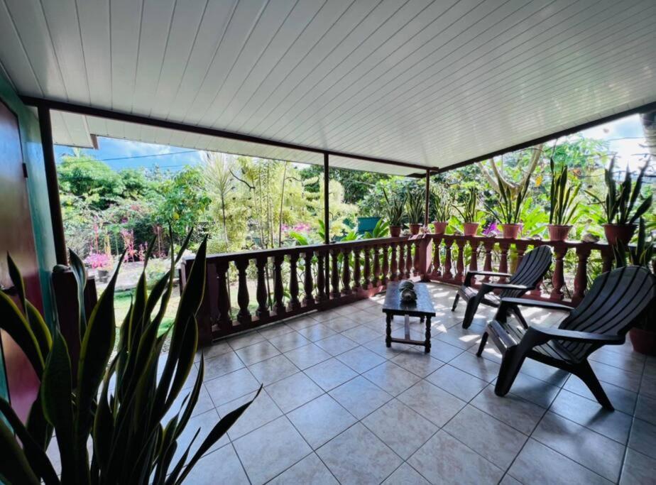Villa Fare Manuvai Haapu Esterno foto